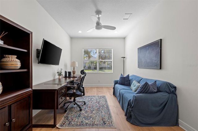 4623 CLAREMONT PARK DRIVE, Bradenton, FL 34211