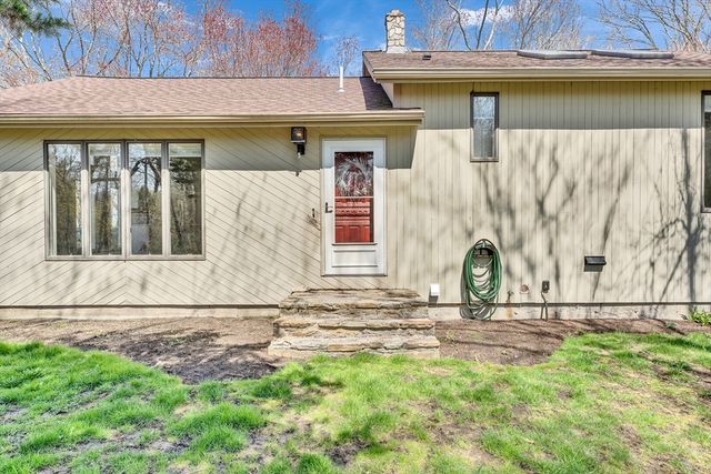 151 Wheeler St, Rehoboth, MA 02769