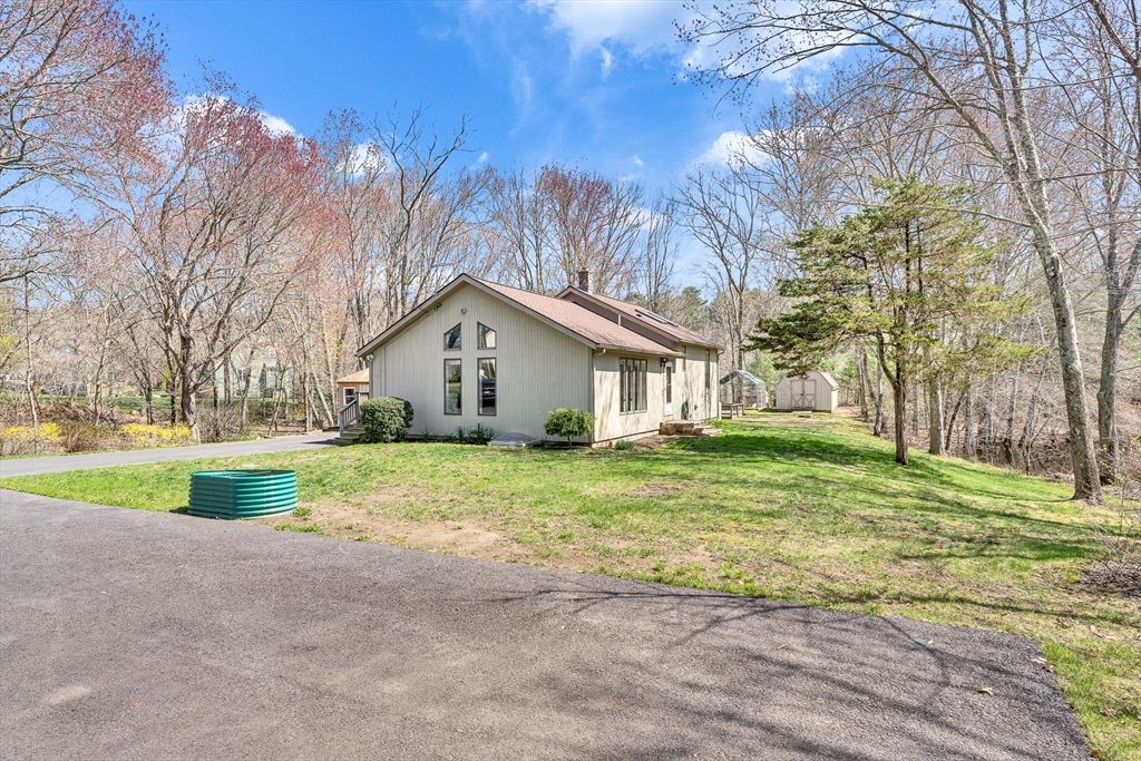 151 Wheeler St, Rehoboth, MA 02769