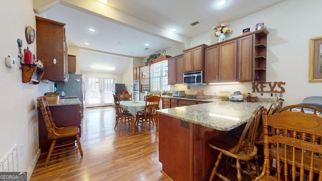 297 N Rountree Street, Metter, GA 30439