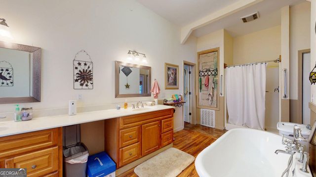 297 N Rountree Street, Metter, GA 30439