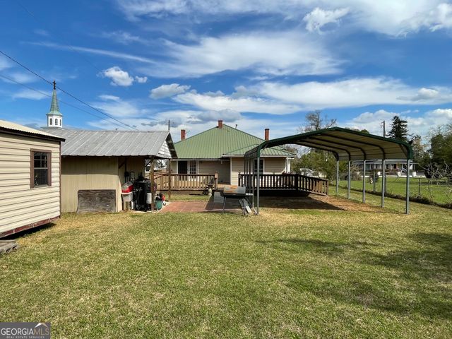 297 N Rountree Street, Metter, GA 30439