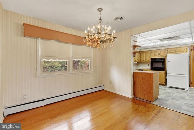 115 DOWNEY DRIVE, Chambersburg, PA 17202