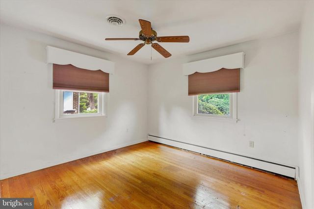 115 DOWNEY DRIVE, Chambersburg, PA 17202