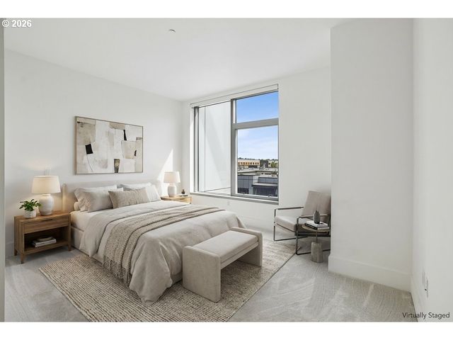 1001 Nw LOVEJOY St 512, Portland, OR 97209