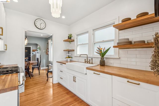 6004 Orchard Ave, Richmond, CA 94804