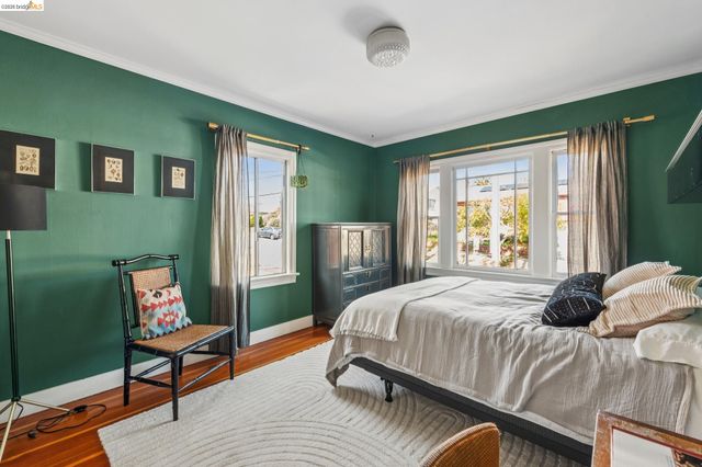 6004 Orchard Ave, Richmond, CA 94804