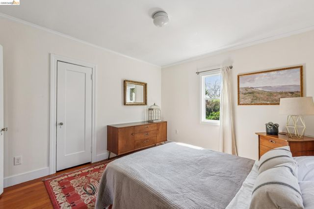 6004 Orchard Ave, Richmond, CA 94804