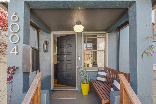 6004 Orchard Ave, Richmond, CA 94804