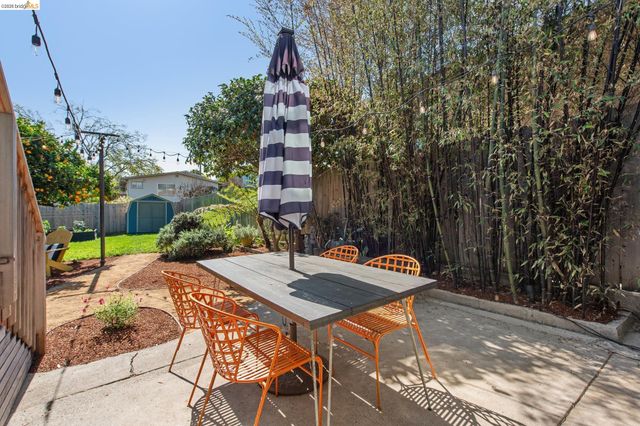 6004 Orchard Ave, Richmond, CA 94804