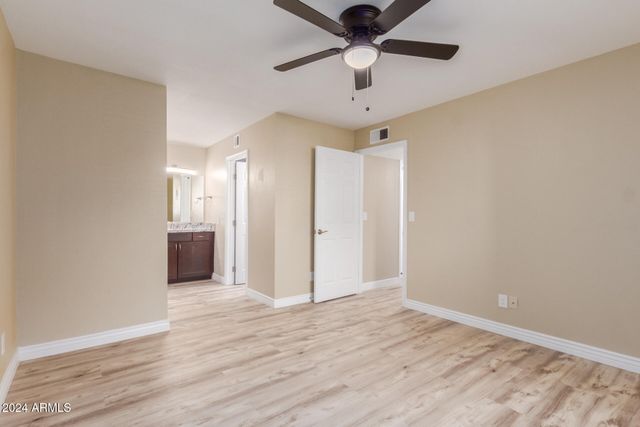 1340 N RECKER Road 131, Mesa, AZ 85205