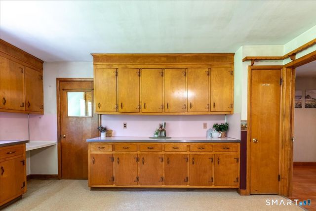 40 Tolland Turnpike, Willington, CT 06279