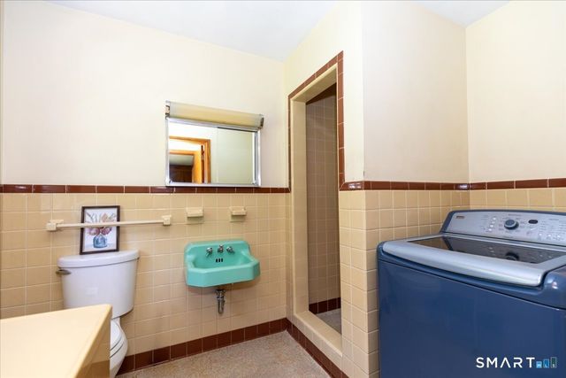 40 Tolland Turnpike, Willington, CT 06279