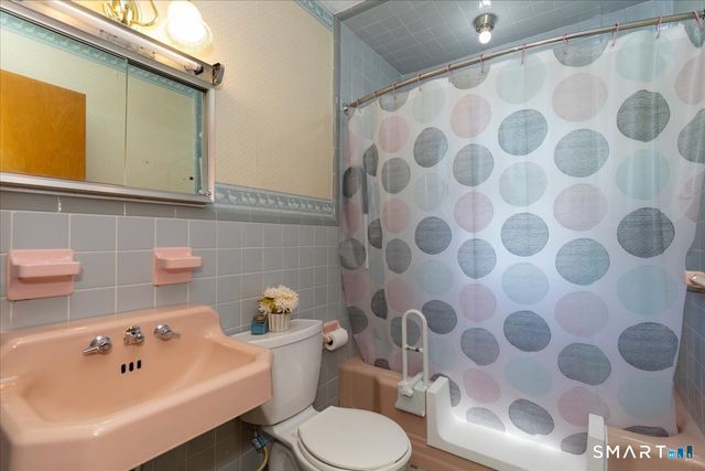40 Tolland Turnpike, Willington, CT 06279