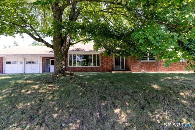 40 Tolland Turnpike, Willington, CT 06279