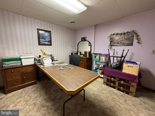 55 FAIRFAX CORNER RD, Cabins, WV 26855