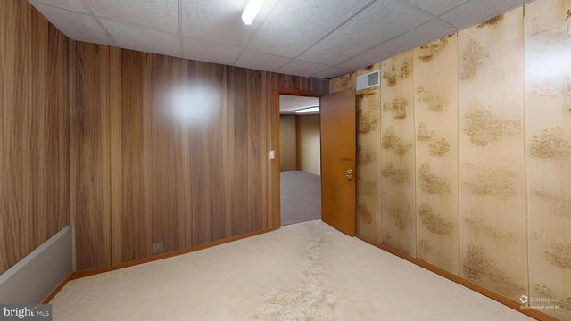 55 FAIRFAX CORNER RD, Cabins, WV 26855