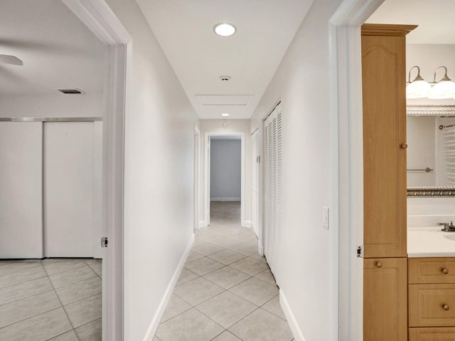 3747 E Valley Green Drive 76, Davie, FL 33328