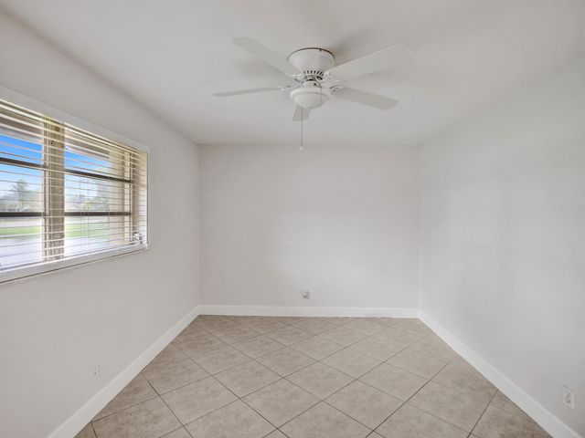 3747 E Valley Green Drive 76, Davie, FL 33328