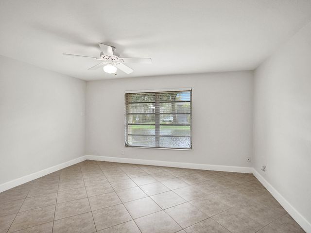 3747 E Valley Green Drive 76, Davie, FL 33328