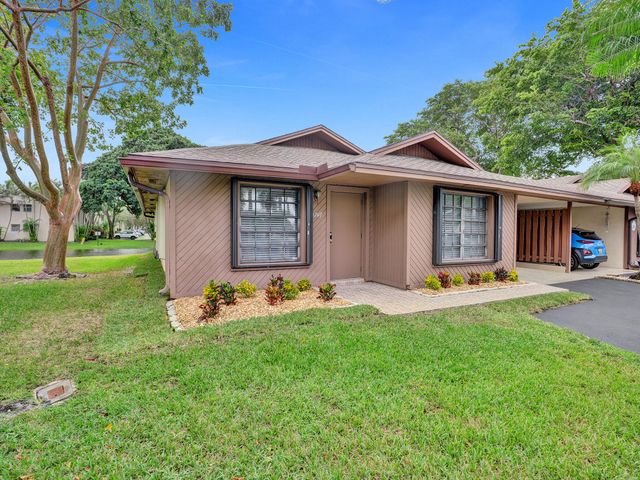 3747 E Valley Green Drive 76, Davie, FL 33328