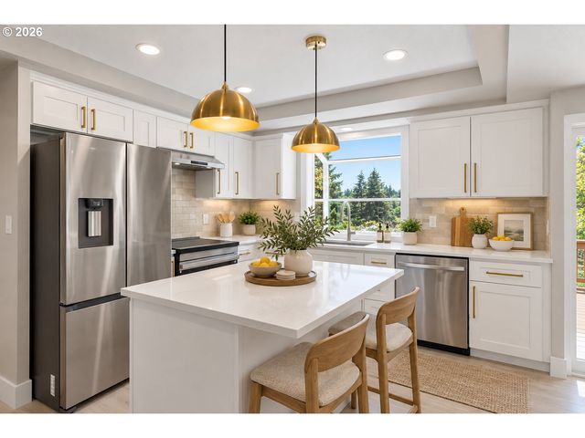1283 Ne 49TH St, Vancouver, WA 98663