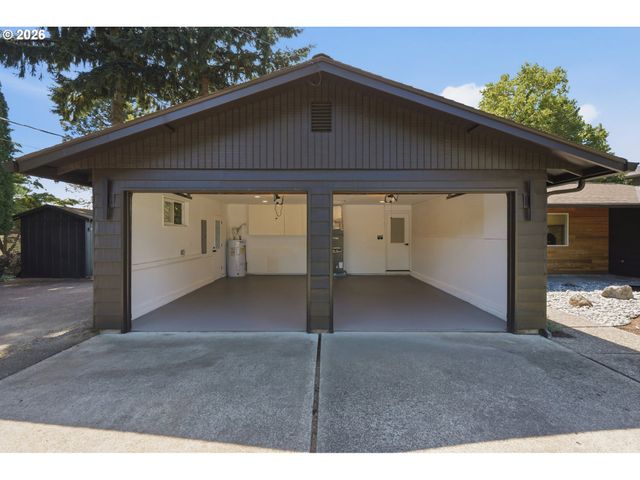 1283 Ne 49TH St, Vancouver, WA 98663