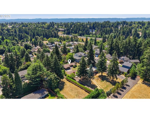 1283 Ne 49TH St, Vancouver, WA 98663