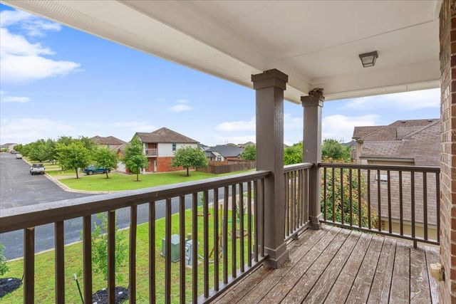 240 Foster LN, Jarrell, TX 76537