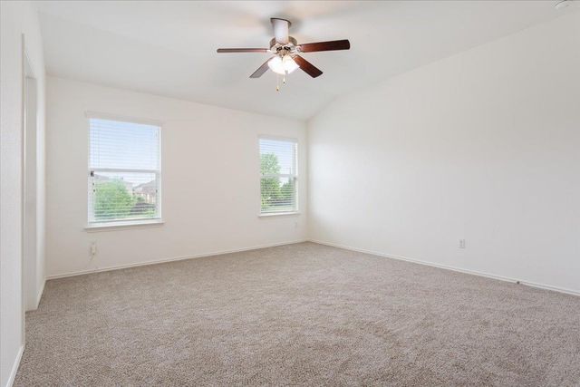 240 Foster LN, Jarrell, TX 76537