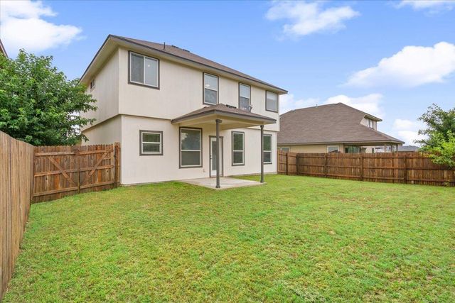 240 Foster LN, Jarrell, TX 76537