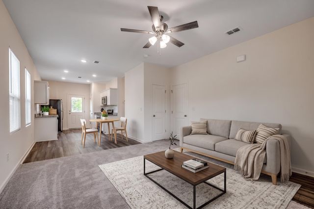 627 Muster Field Ct., Conway, SC 29526