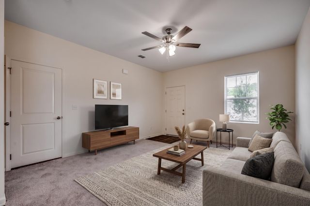 627 Muster Field Ct., Conway, SC 29526