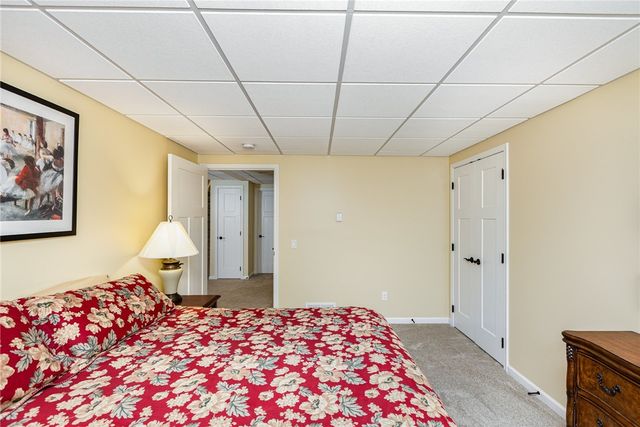 4037 St James Parkway, Canandaigua Town, NY 14424