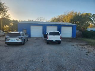 409 N Douglas Boulevard, Midwest City, OK 73106