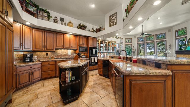 815 25 Road, Grand Junction, CO 81505
