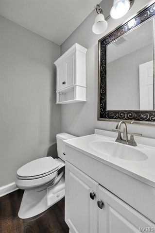 2972 Wheatfield Farms Drive, O'fallon, MO 63368