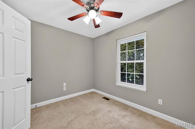 2972 Wheatfield Farms Drive, O'fallon, MO 63368