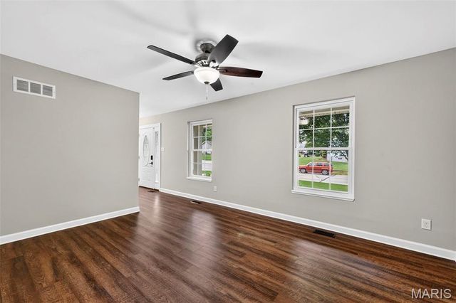 2972 Wheatfield Farms Drive, O'fallon, MO 63368