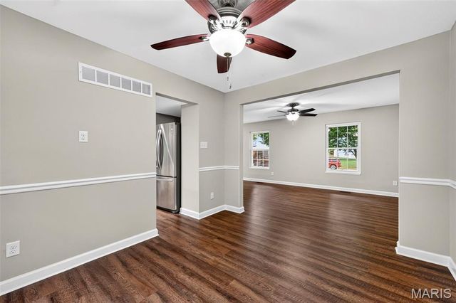 2972 Wheatfield Farms Drive, O'fallon, MO 63368