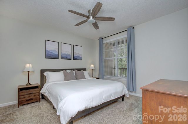405 W 7th Street 303, Charlotte, NC 28202