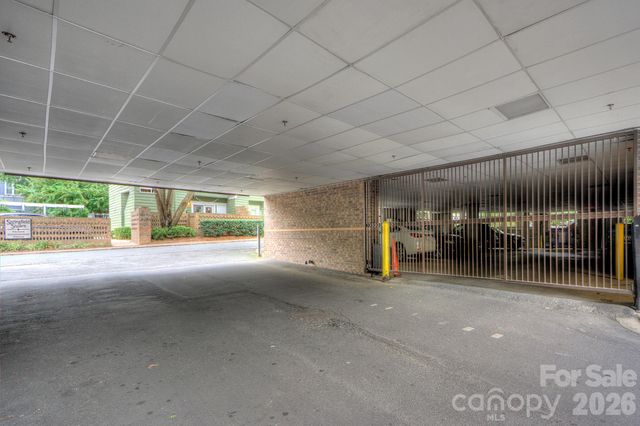 405 W 7th Street 303, Charlotte, NC 28202
