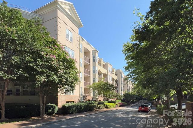 405 W 7th Street 303, Charlotte, NC 28202