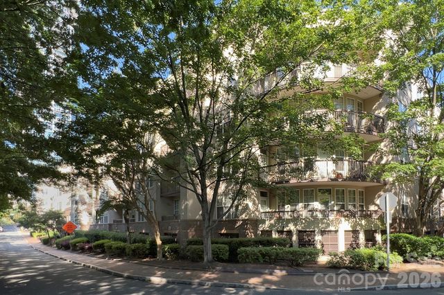 405 W 7th Street 303, Charlotte, NC 28202