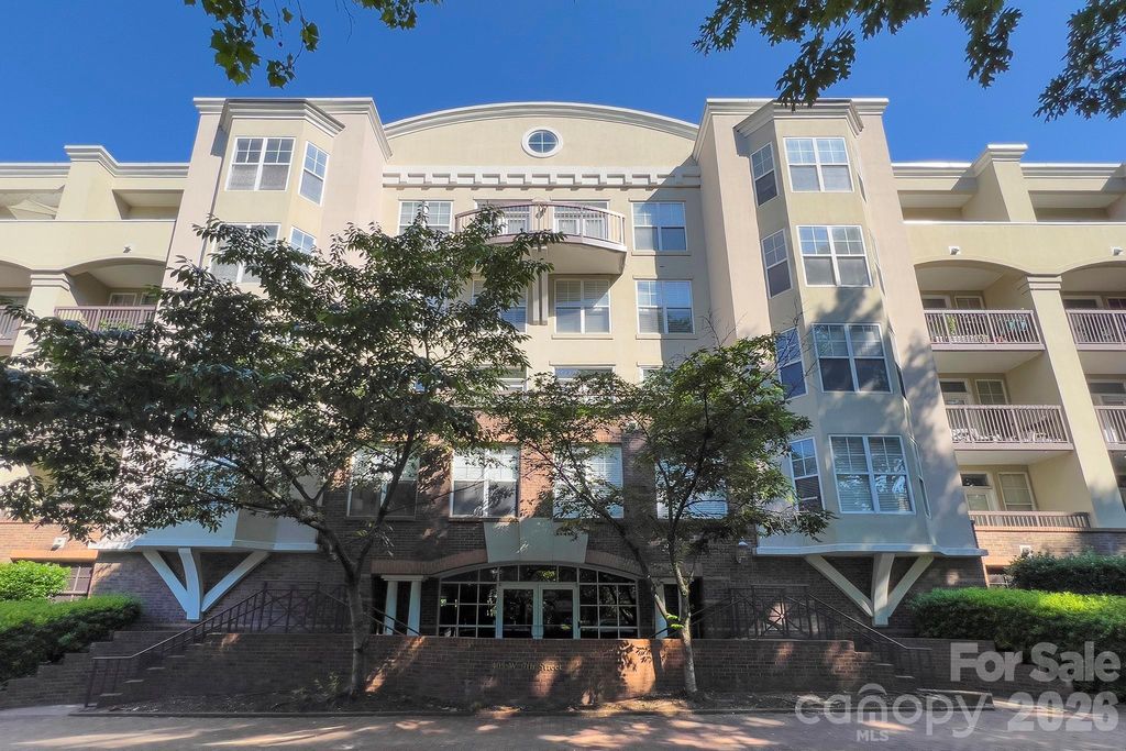 405 W 7th Street 303, Charlotte, NC 28202