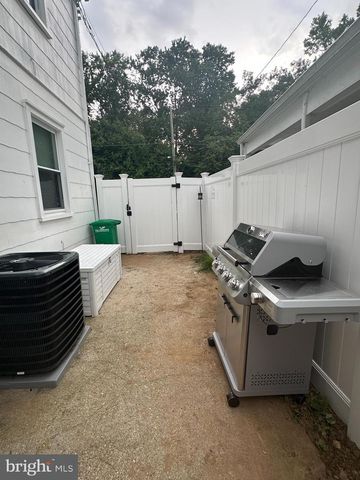 6501 SLIGO PKWY, Hyattsville, MD 20782