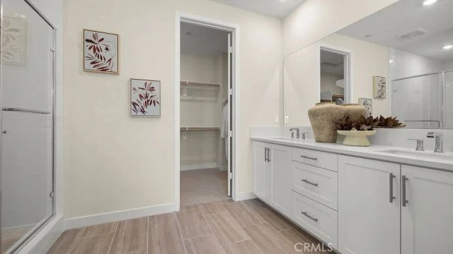 2038 Pyrenes Place, Santa Paula, CA 93060