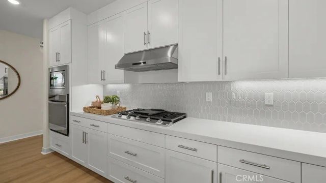 2038 Pyrenes Place, Santa Paula, CA 93060