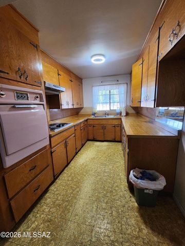 5952 E Eli Street, Tucson, AZ 85711
