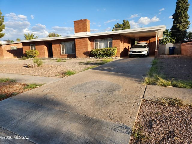 5952 E Eli Street, Tucson, AZ 85711